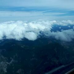 Flugwegposition um 10:53:20: Aufgenommen in der Nähe von Gemeinde Schwarzau im Gebirge, Österreich in 2914 Meter